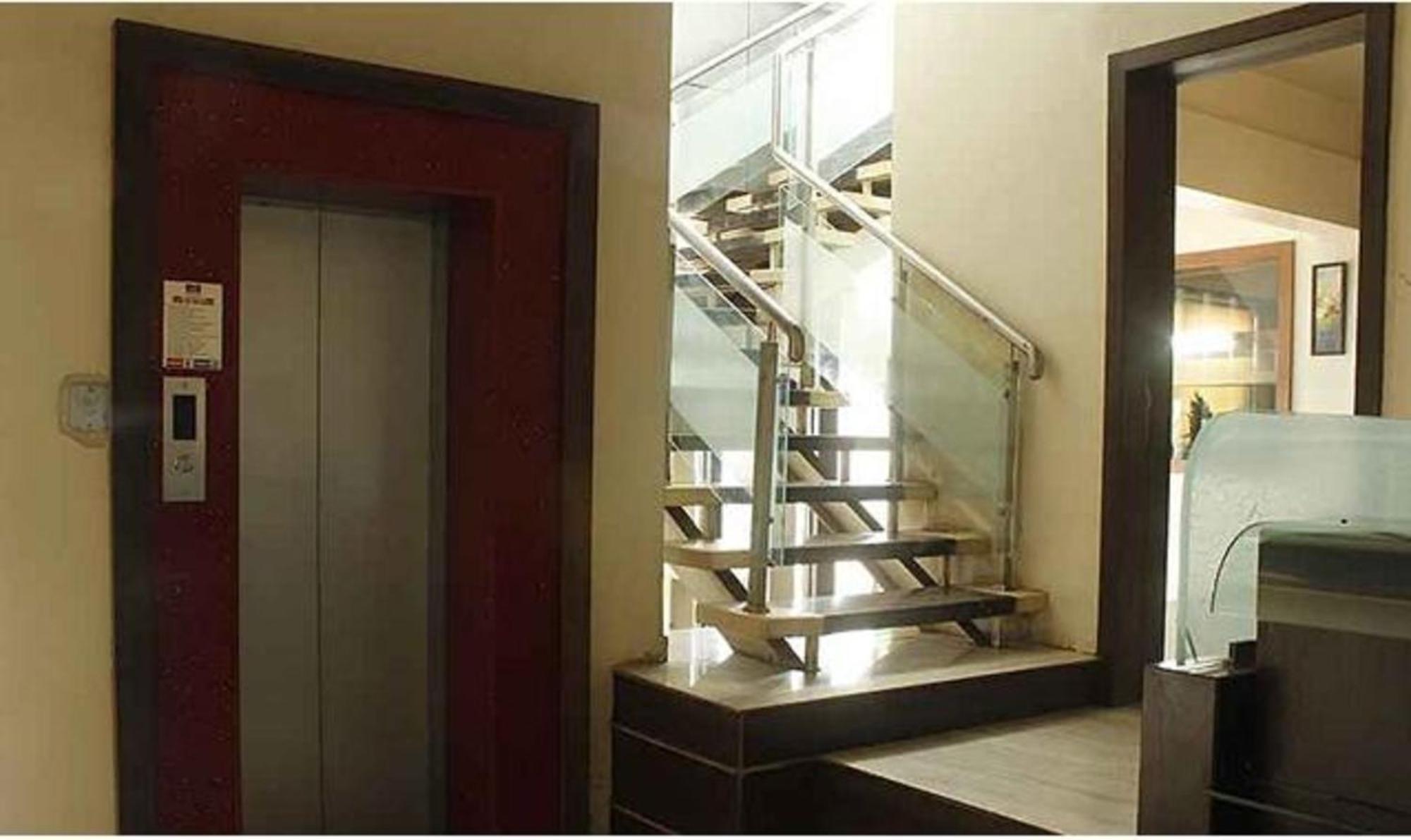 Fabhotel Skylark Inn Nashik Dış mekan fotoğraf