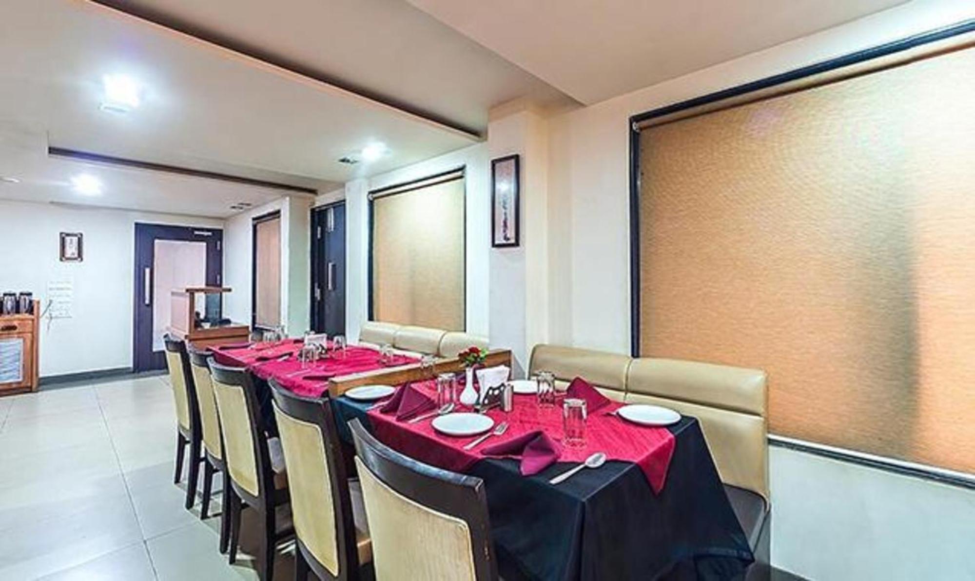 Fabhotel Skylark Inn Nashik Dış mekan fotoğraf